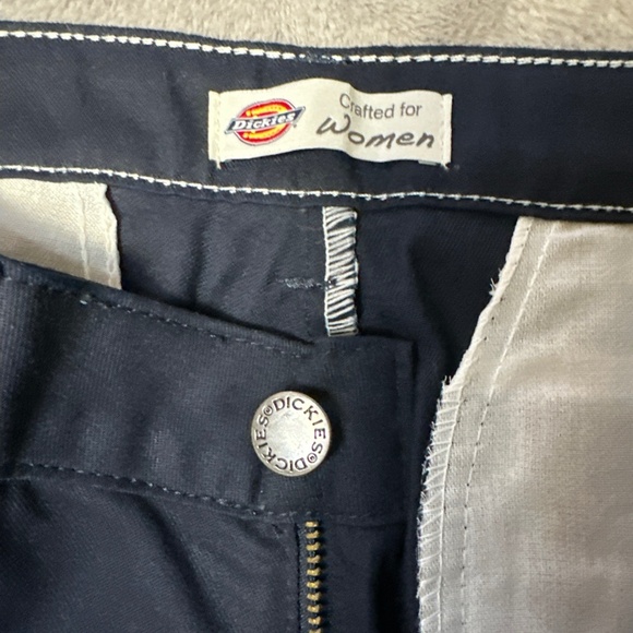 Dickies 8UU Womens Navy Blue Work Cargo Pants New Tags RN20697 Capris Ankle - Picture 5 of 10